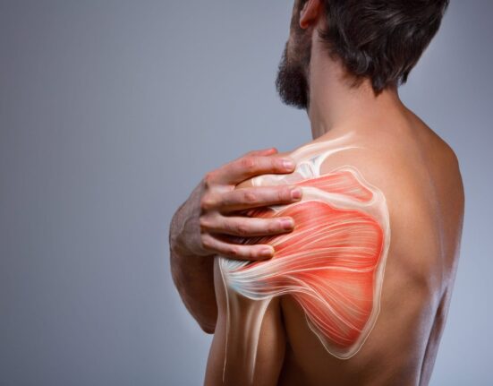Shoulder-pain-explain