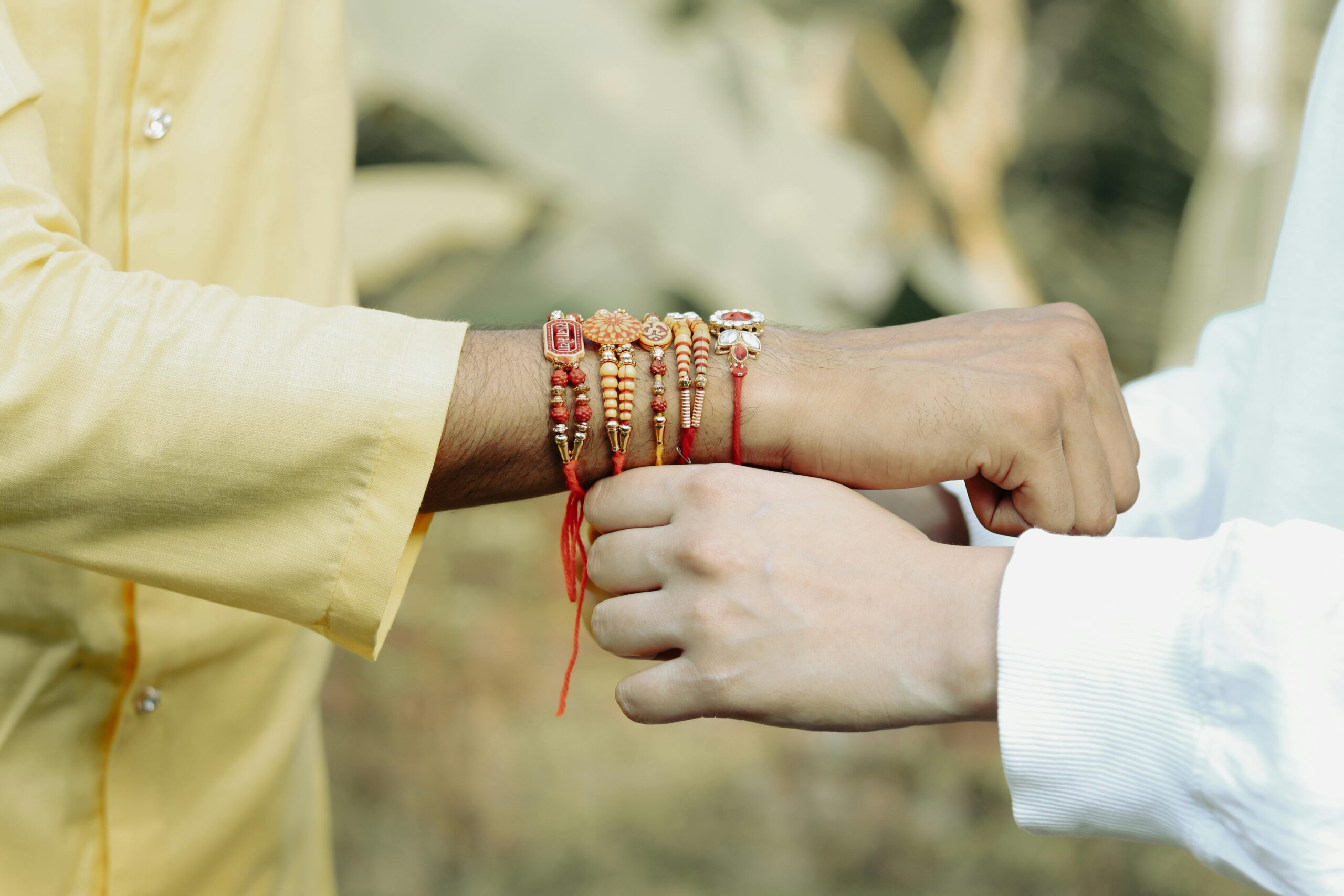 Send Rakhi to Darwin